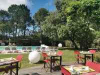 Les Sables d'Ocre & Spa Hotels in Bonnieux