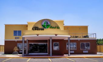 Los Cedros Hotel Inn
