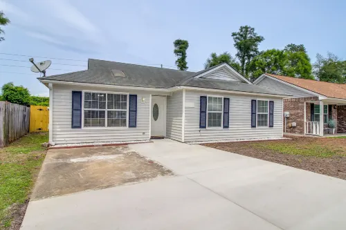 Savannah Vacation Rental ~ 8 Mi to River Street!