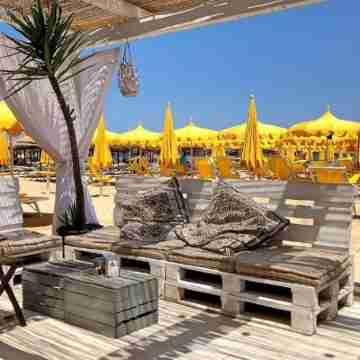 Hotel Caravan Others