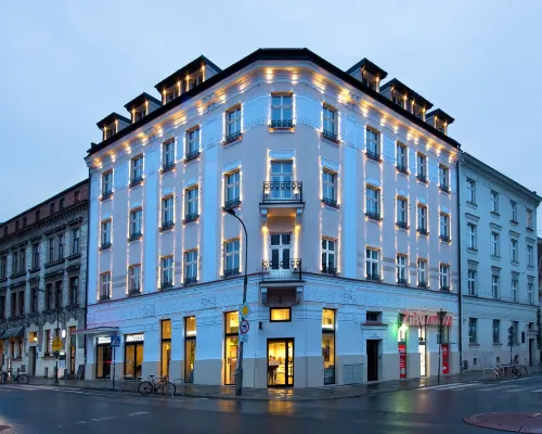 Hotel Krupnicza 30 Hotels near Nova Gallery