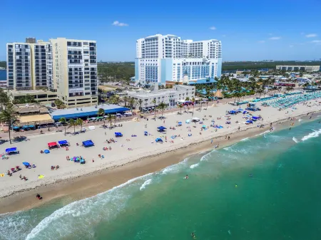 Hotel Sheldon Отели в г. Голливуд