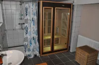 Hotel & Pensionat Björkelund - 2-Star