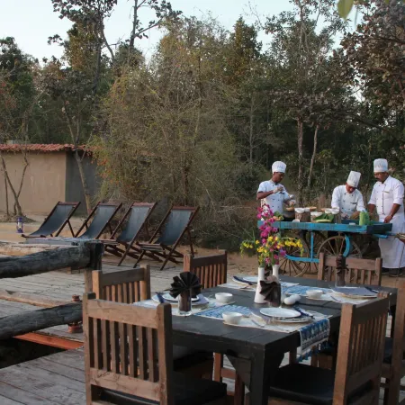 Saccharum Safari Lodge
