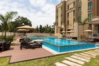 Alliance Hotel by Eagles - Pools