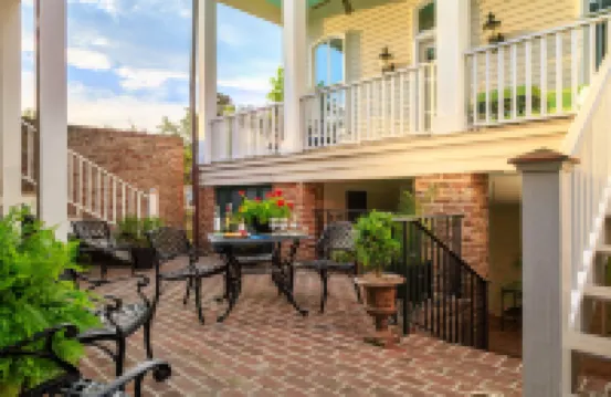 The Inn on West Liberty