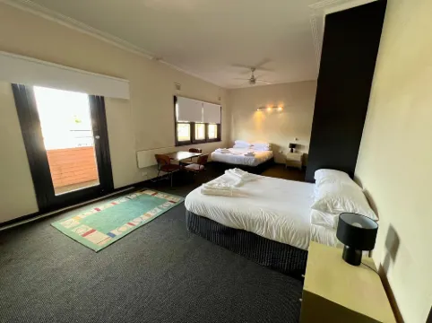 戈登酒店 古爾本酒店