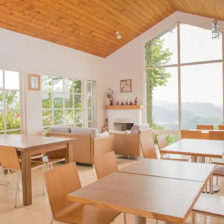 Alishan Home