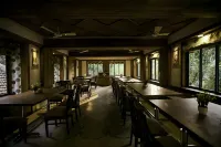 Atithi Lodge Hotels in Ganpati Pule