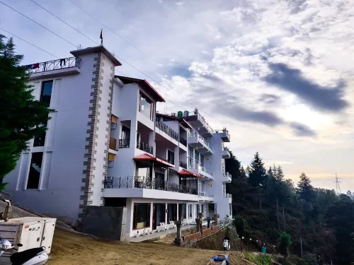 Parwati Retreat Hotels in Turkaura