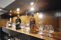 Bergamo Hotel Lingayen - Baarit