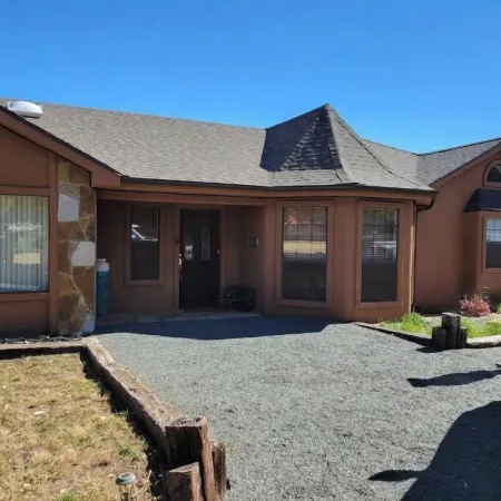 4 BEDROOM AT THE COUNTRY CLUB
