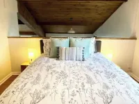 Clementine 🍊 Hotels in Eden