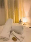 1BR Condo, Pool, WiFi & Netflix 住宿飯店