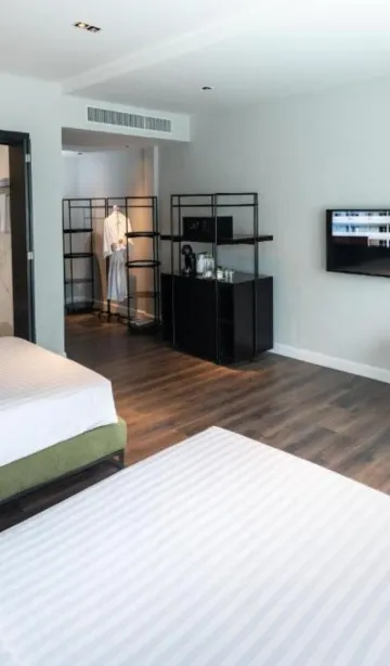 ห้องวิวสระว่ายน้ำ