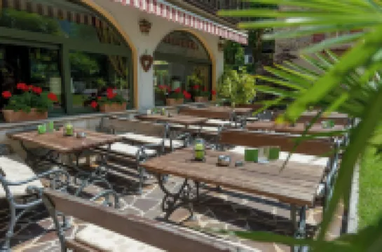 Good Life Hotel Garden