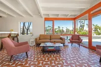 Mojave Resort Hotels in Indian Wells