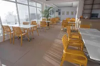 Brisa Marina Beach Resort powered by Cocotel - breakfast