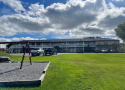 Motel 6 Campbellford, on Hotels in Northumberland County