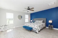 4 Bedroom Cottage - 5 Minutes from both beaches