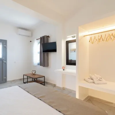 Dauti Gold Suites Hotel dekat Thira Volcano
