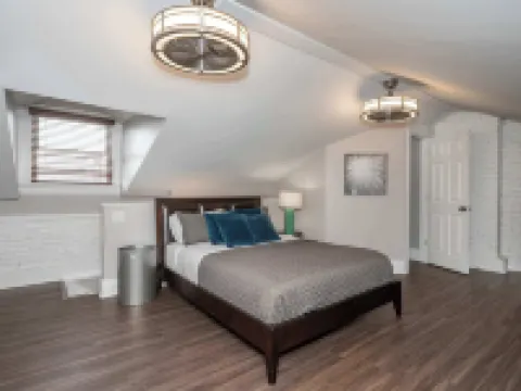 Heart of Mainstrasse Apt 4 Hotels in Covington