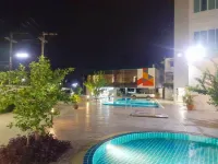Mayflower Grande Suite Hotel - Pools