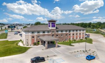 Sleep Inn & Suites Devils Lake