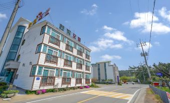 Hanbit Pension & Motel
