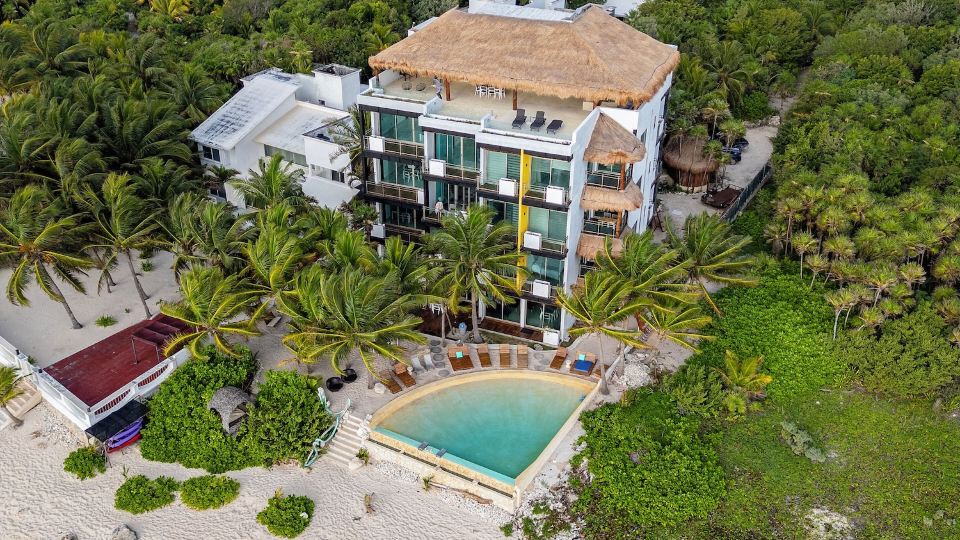 Angelina 28 Beachfront by Nah Hotels