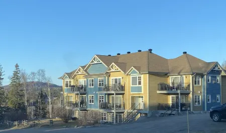 Country charm, with the amenities of a condo village at your feet