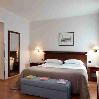 Starhotels Excelsior Rooms