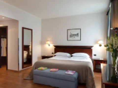 怡東高級酒店 博洛尼亞酒店