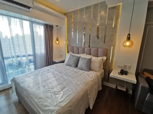 Studio Unit with Amazing View of Makati Skyline