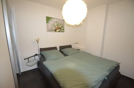 EG Ferienwohnung Merzig Stadt 60 qm PKW Stellplatz im Innenhof