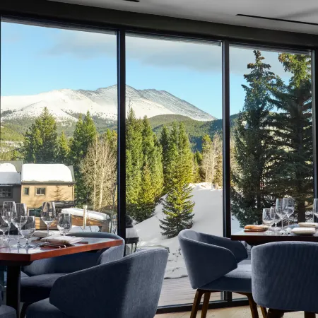 Hotel Alpenrock Breckenridge, Curio Collection by Hilton