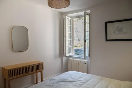 Les Hyades, port of Dahouët Отели в г. Пленёф-Валь-Андре