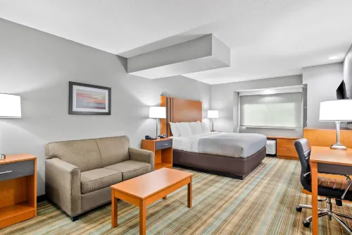 Quality Inn & Suites I-81 Exit 7 Hotels in Bristol