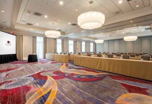 DoubleTree by Hilton Atlanta Airport