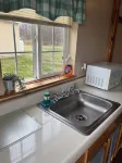 Cabin on main. Walking distance to all attractions