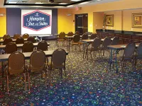 Hampton Inn & Suites Dallas-Lewisville/Vista Ridge Mall Hotels in Denton County