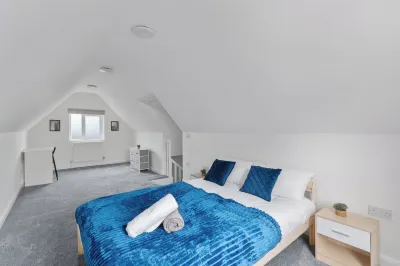 St Albans Central - 2 bedroom flat - 1 FREE parking Hotels near St Albans City Railway Station