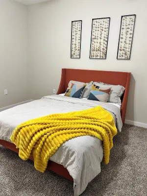 Great location! 6 mins to Ft. Cavazos. More amenities than a hotel. Pet-loving!