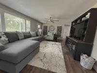 Emerald & Ivory Cottage