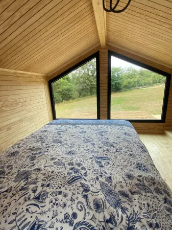 La Cabane du Petit Moulin Отели в г. Брессюир