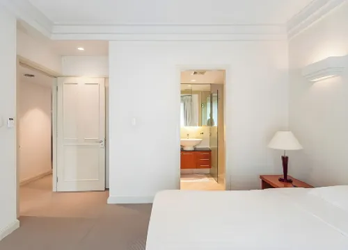 ダウンタウン レトロ サービスド アパートメント