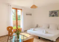 Quiet family country villa Các khách sạn ở Cogolin