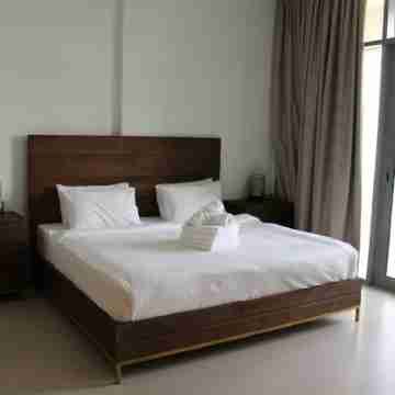 King suite- 5 min from burj khalifa Dubai Mall-unit 2009 Rooms