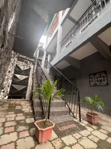 Furnished studio Dom City Yassa Ari.