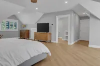 Brand New 3 Bedroom House in Old Orchard Beach w WiFi, AC, Near Beach & Portland